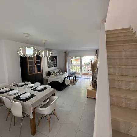 Awaydays Casa A 100m De Playa Apartment Empuriabrava