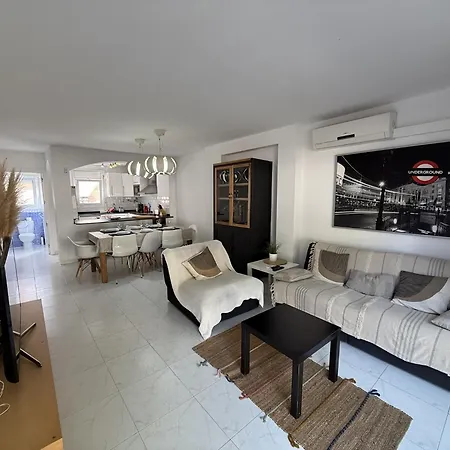 Awaydays Casa A 100m De Playa Empuriabrava